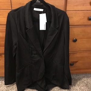 Black Blazer with Zipper Detailed Back